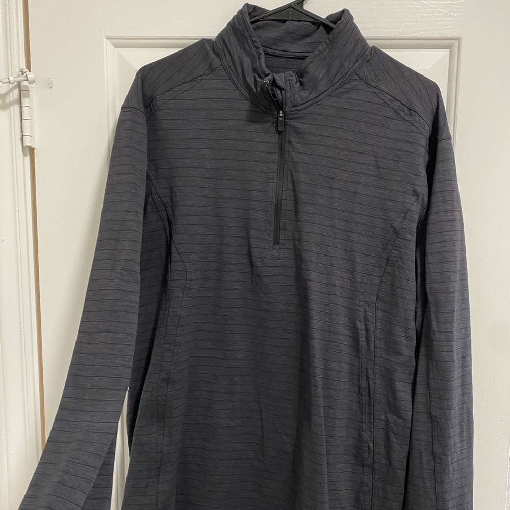 Lululemon  1/4 pullover